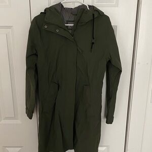 Eddie Bauer Women’s Olive Green Hooded Raincoat